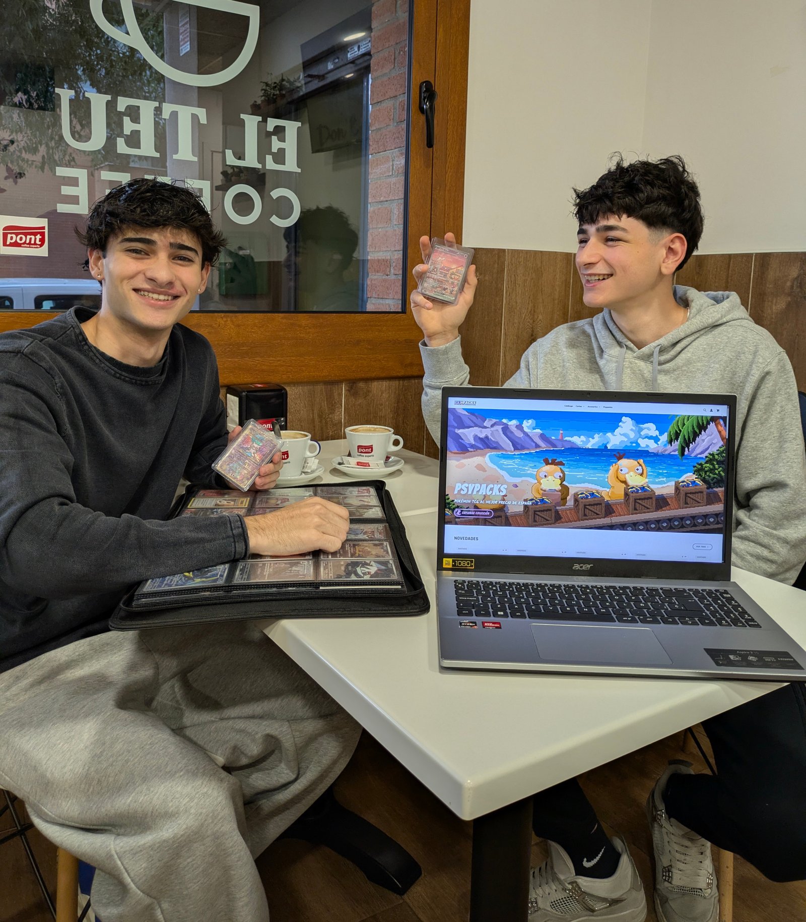 Alex y Claudio, fundadores de PsyPacks